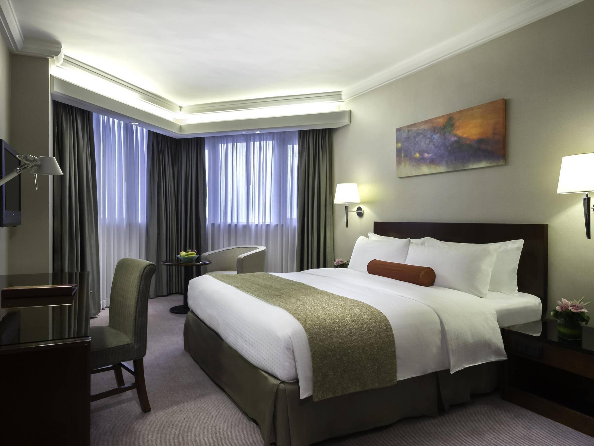 Prince Hotel Гонконг Экстерьер фото
